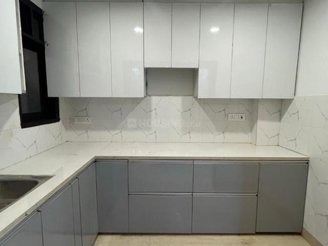 3 BHK Independent Builder Floor in Govindpuri for resale New Delhi. The reference number is 16422806
