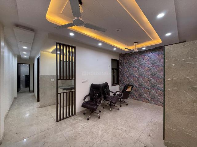 3 BHK Independent Builder Floor in Govindpuri for resale New Delhi. The reference number is 19550298