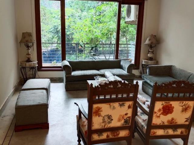3 BHK Independent Builder Floor in Greater Kailash for rent New Delhi. The reference number is 18867198