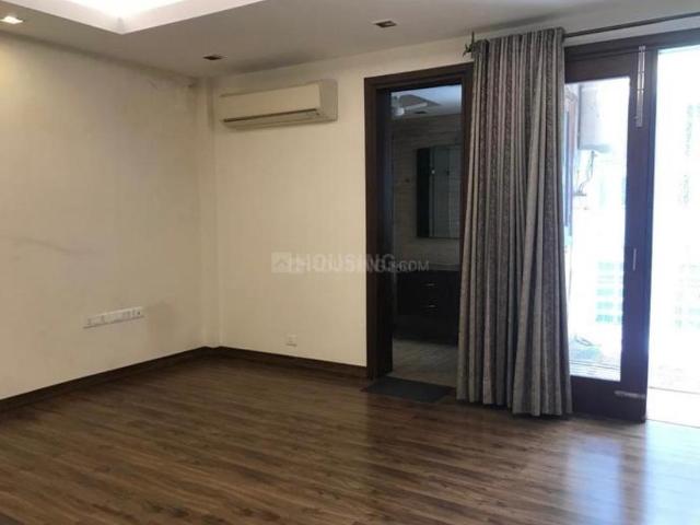 3 BHK Independent Builder Floor in Greater Kailash I for resale New Delhi. The reference number is 20729494