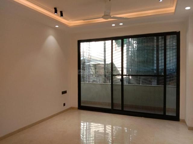 3 BHK Independent Builder Floor in Greater Kailash I for resale New Delhi. The reference number is 20729496