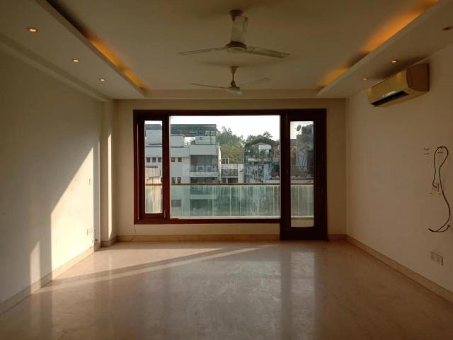3 BHK Independent Builder Floor in Greater Kailash I for resale New Delhi. The reference number is 20729506