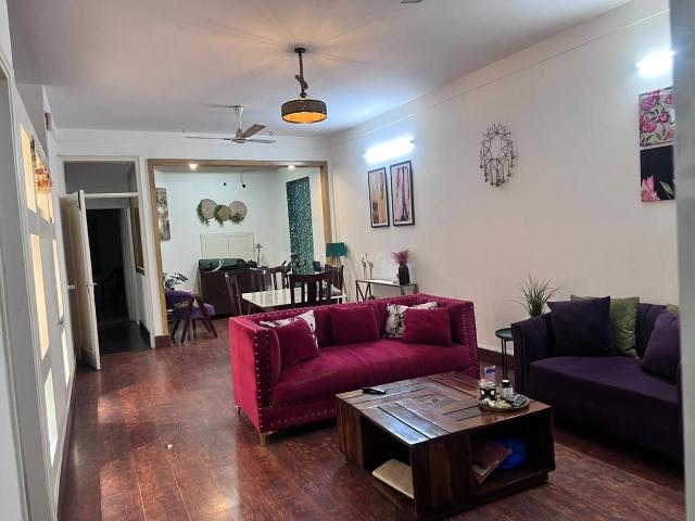3 BHK Independent Builder Floor in Greater Kailash I for rent New Delhi. The reference number is 20536840