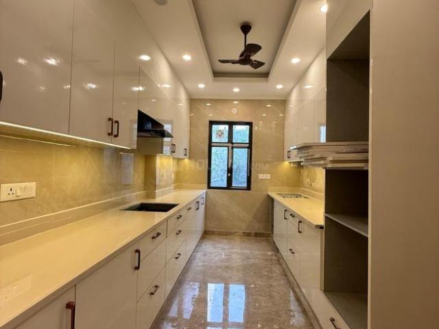 3 BHK Independent Builder Floor in Greater Kailash I for resale New Delhi. The reference number is 19075069