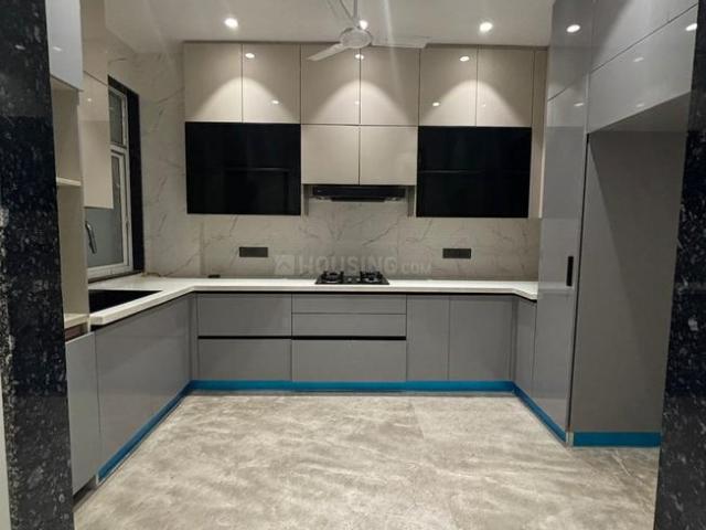 3 BHK Independent Builder Floor in Greater Kailash I for resale New Delhi. The reference number is 19480122