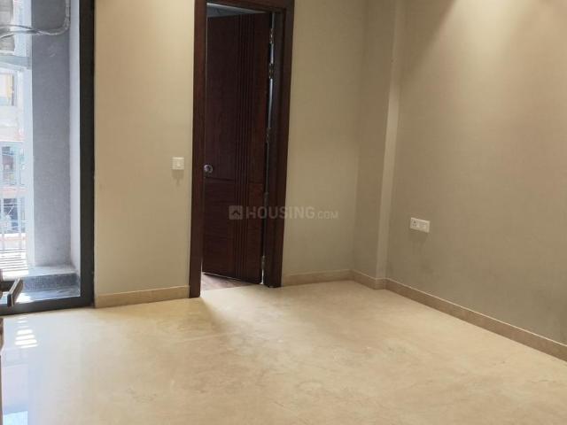 3 BHK Independent Builder Floor in Greater Kailash I for resale New Delhi. The reference number is 20042927