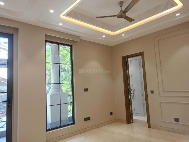 3 BHK Independent Builder Floor in Greater Kailash I for resale New Delhi. The reference number is 20588448