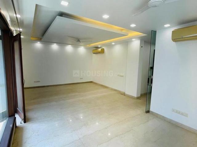 3 BHK Independent Builder Floor in Greater Kailash I for resale New Delhi. The reference number is 20609854