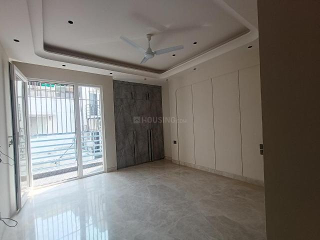 3 BHK Independent Builder Floor in Greater Kailash I for resale New Delhi. The reference number is 20757385