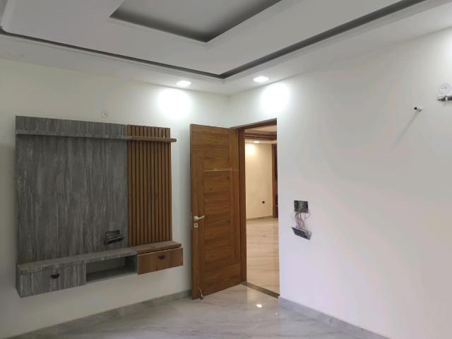 3 BHK Independent Builder Floor in Green Field Colony for rent Faridabad. The reference number is 18276169