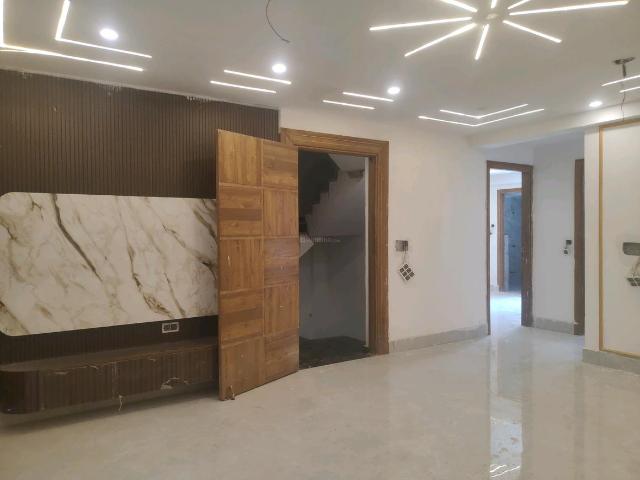3 BHK Independent Builder Floor in Green Field Colony for resale Faridabad. The reference number is 20061403