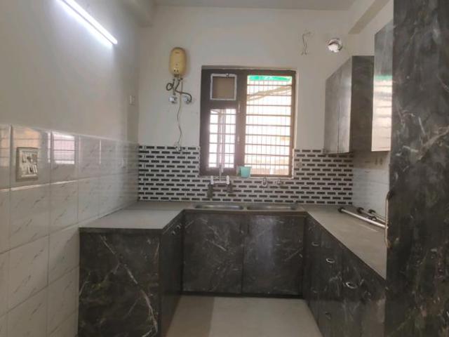 3 BHK Independent Builder Floor in Green Field Colony for resale Faridabad. The reference number is 20061574