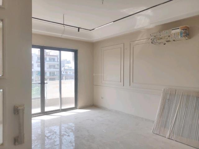 4 BHK Independent Builder Floor in Green Field Colony for resale Faridabad. The reference number is 20095708