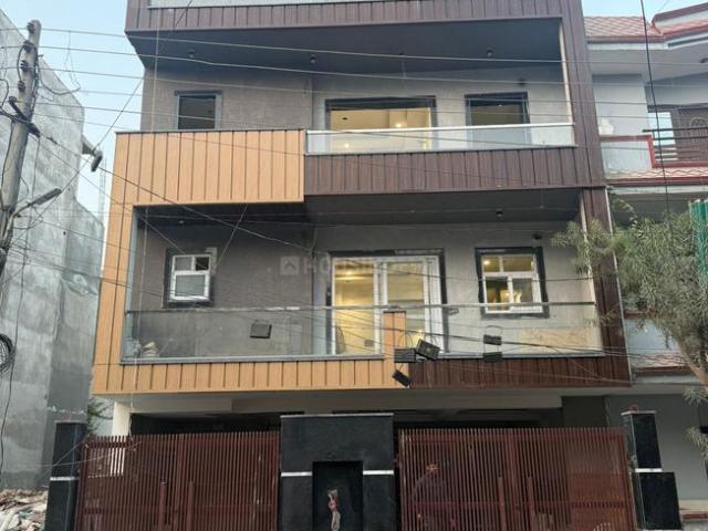 3 BHK Independent Builder Floor in Green Field Colony for resale Faridabad. The reference number is 20289541