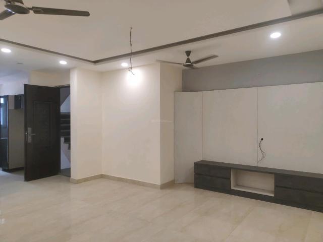 3 BHK Independent Builder Floor in Green Field Colony for resale Faridabad. The reference number is 20595569