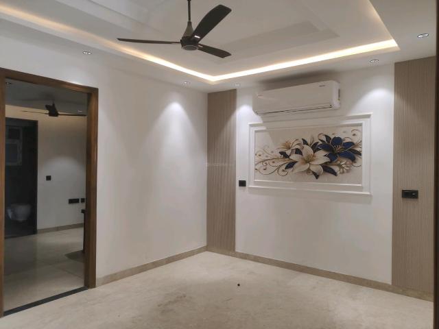 3 BHK Independent Builder Floor in Green Field Colony for resale Faridabad. The reference number is 20595700