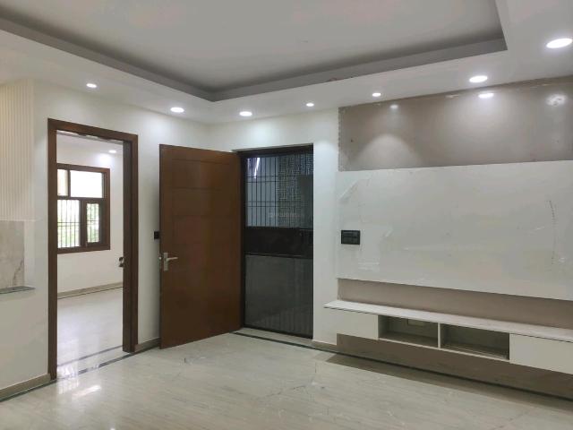 3 BHK Independent Builder Floor in Green Field Colony for resale Faridabad. The reference number is 20667323