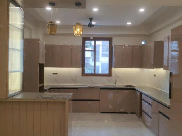 3 BHK Independent Builder Floor in Green Field Colony for resale Faridabad. The reference number is 20711837