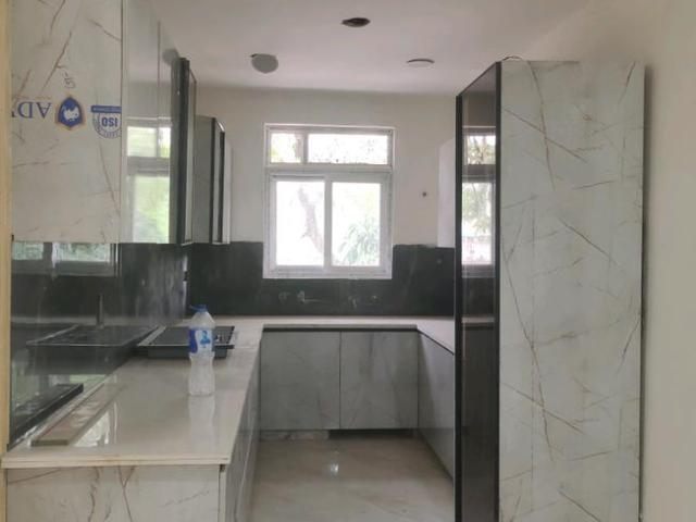 4 BHK Independent Builder Floor in Green Field Colony for resale Faridabad. The reference number is 20712200