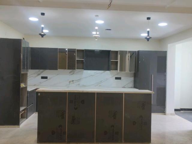 4 BHK Independent Builder Floor in Green Field Colony for resale Faridabad. The reference number is 20732901
