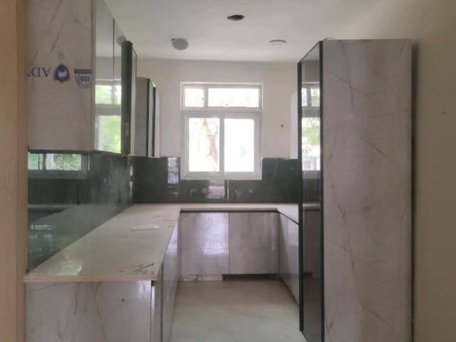 4 BHK Independent Builder Floor in Green Field Colony for resale Faridabad. The reference number is 20935855