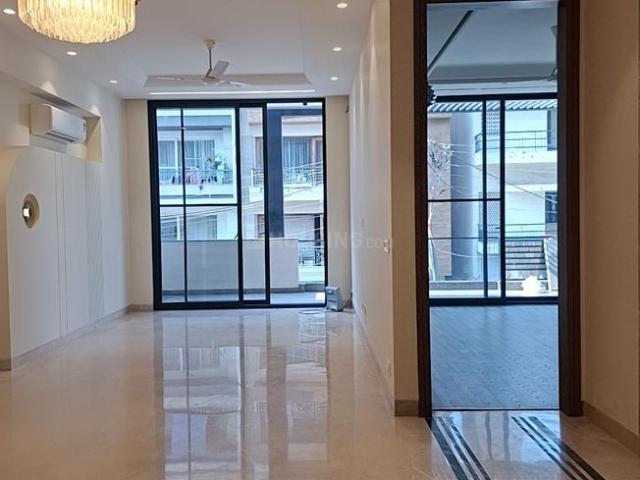 3 BHK Independent Builder Floor in Green Park Extension for resale New Delhi. The reference number is 19338872