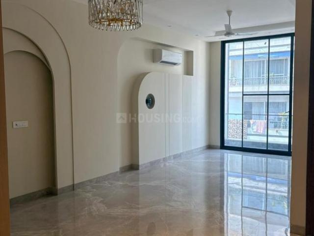 3 BHK Independent Builder Floor in Green Park for resale New Delhi. The reference number is 20408569