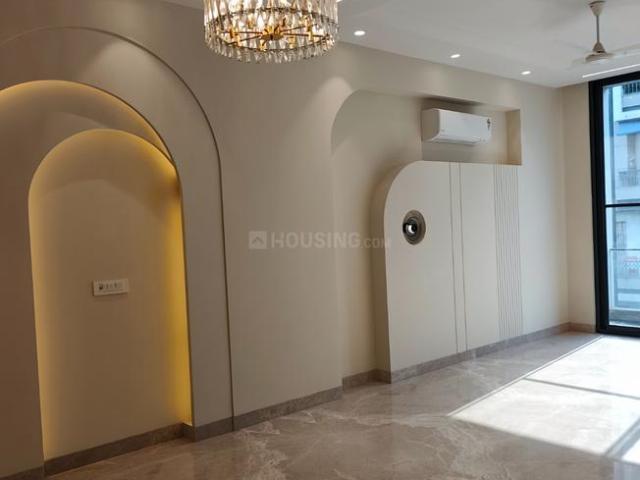 3 BHK Independent Builder Floor in Green Park for resale New Delhi. The reference number is 20245211