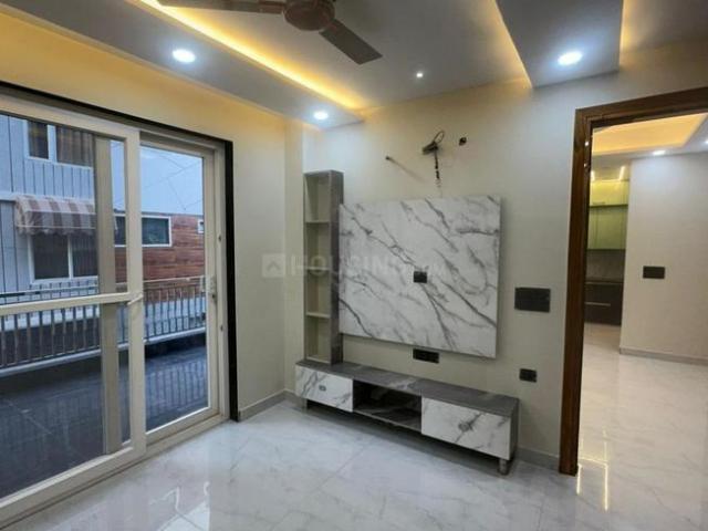 3 BHK Independent Builder Floor in Hari Nagar for resale New Delhi. The reference number is 19768928