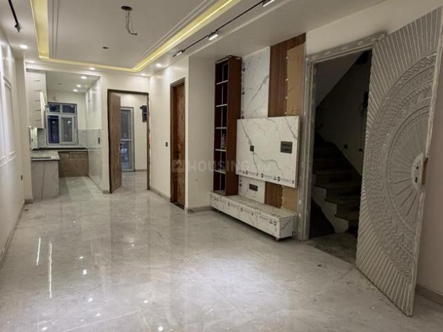3 BHK Independent Builder Floor in Hari Nagar for resale New Delhi. The reference number is 20733282