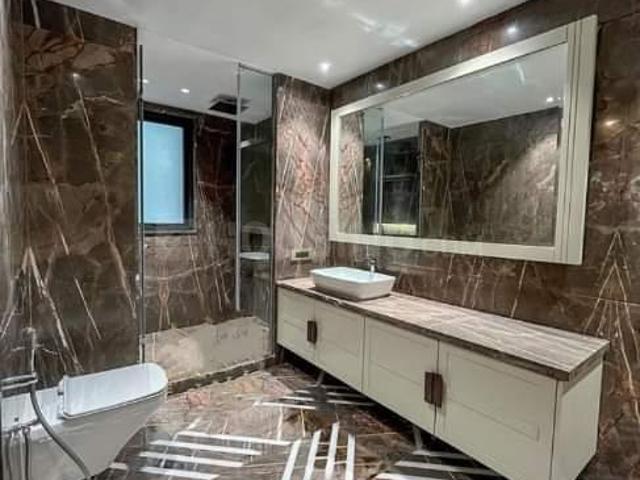 3 BHK Independent Builder Floor in Hauz Khas for resale New Delhi. The reference number is 20176054