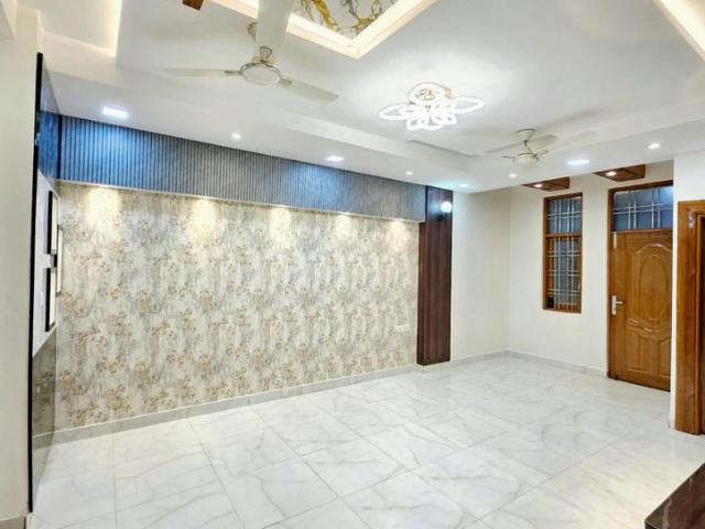 3 BHK Independent Builder Floor in Indirapuram for resale Ghaziabad. The reference number is 17536189