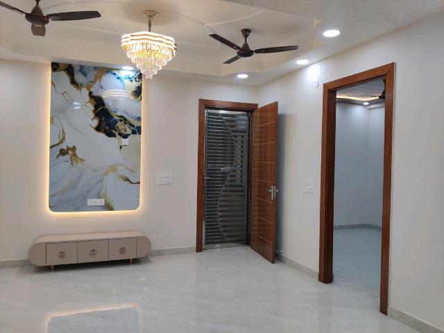 3 BHK Independent Builder Floor in Indirapuram for resale Ghaziabad. The reference number is 19801216