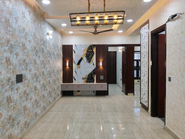 3 BHK Independent Builder Floor in Indirapuram for resale Ghaziabad. The reference number is 19810194