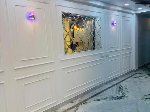 3 BHK Independent Builder Floor in Indirapuram for resale Ghaziabad. The reference number is 19901592