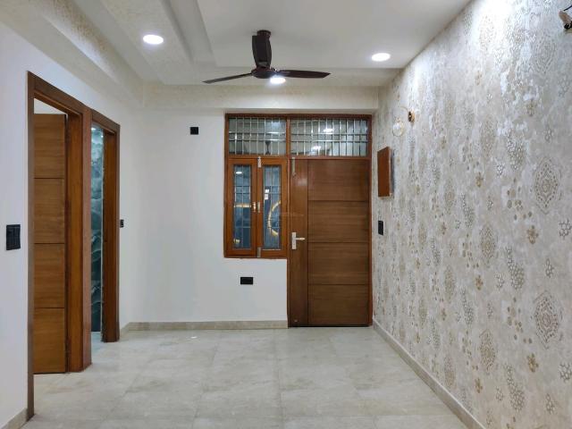 3 BHK Independent Builder Floor in Indirapuram for resale Ghaziabad. The reference number is 20093086