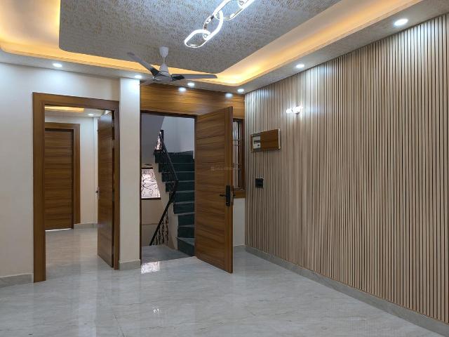 3 BHK Independent Builder Floor in Indirapuram for resale Ghaziabad. The reference number is 20642562