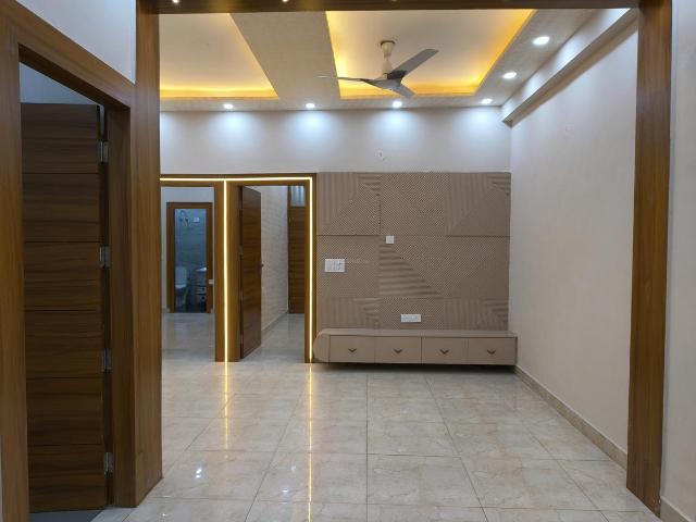 3 BHK Independent Builder Floor in Indirapuram for resale Ghaziabad. The reference number is 20709933