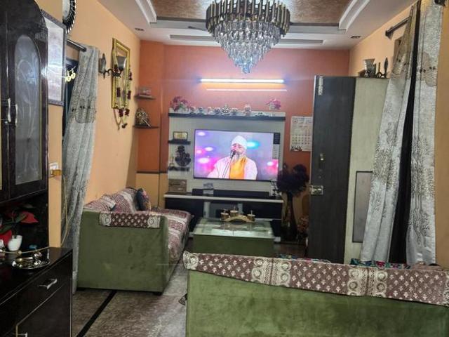 3 BHK Independent Builder Floor in Janakpuri for rent New Delhi. The reference number is 19882384