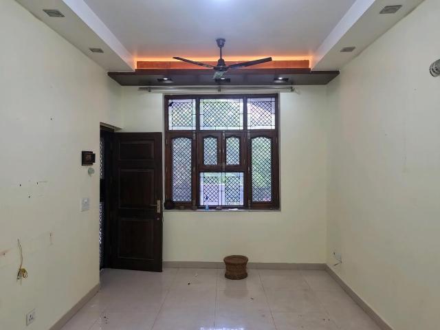 3 BHK Independent Builder Floor in Janakpuri for rent New Delhi. The reference number is 19899415