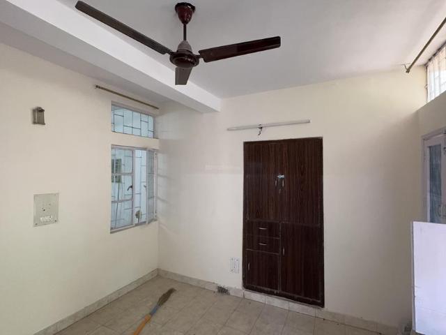 3 BHK Independent Builder Floor in Janakpuri for rent New Delhi. The reference number is 20331443