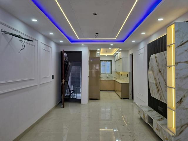 3 BHK Independent Builder Floor in Janakpuri for resale New Delhi. The reference number is 19500907
