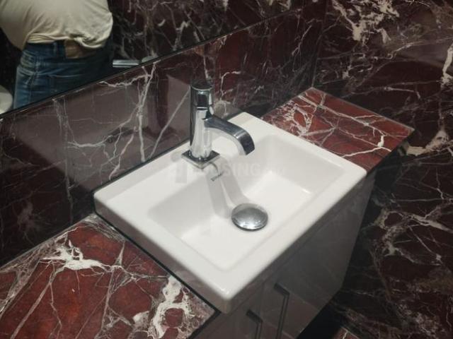 3 BHK Independent Builder Floor in Jor Bagh for rent New Delhi. The reference number is 20991704