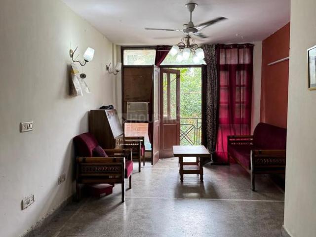 3 BHK Independent Builder Floor in Kalkaji for resale New Delhi. The reference number is 20005528