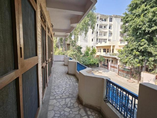 3 BHK Independent Builder Floor in Khandari for rent Agra. The reference number is 15686282