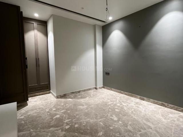 3 BHK Independent Builder Floor in Kirti Nagar for resale West Delhi. The reference number is 16804400