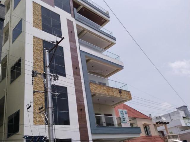 3 BHK Independent Builder Floor in Kothapet for resale Hyderabad. The reference number is 14651750