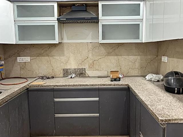 3 BHK Independent Builder Floor in Kotla Mubarakpur for resale New Delhi. The reference number is 19147524