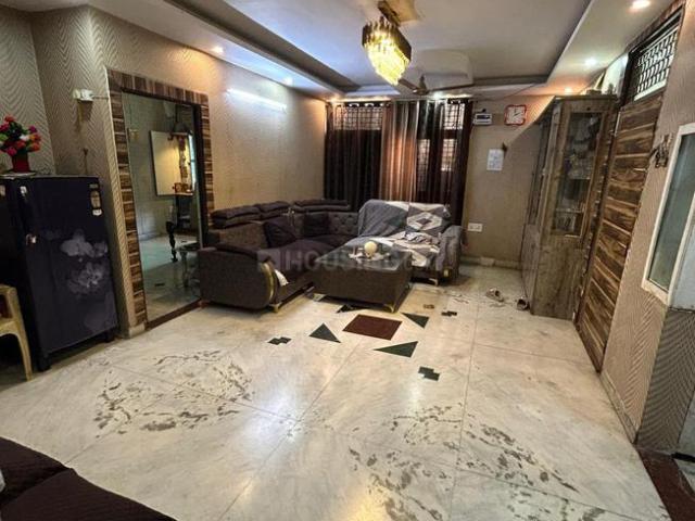 3 BHK Independent Builder Floor in Krishna Nagar for resale New Delhi. The reference number is 20554087