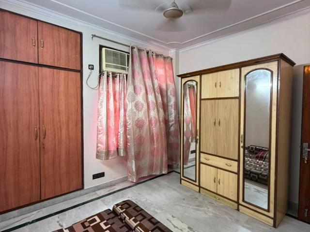 3 BHK Independent Builder Floor in Lajpat Nagar for rent New Delhi. The reference number is 20779971